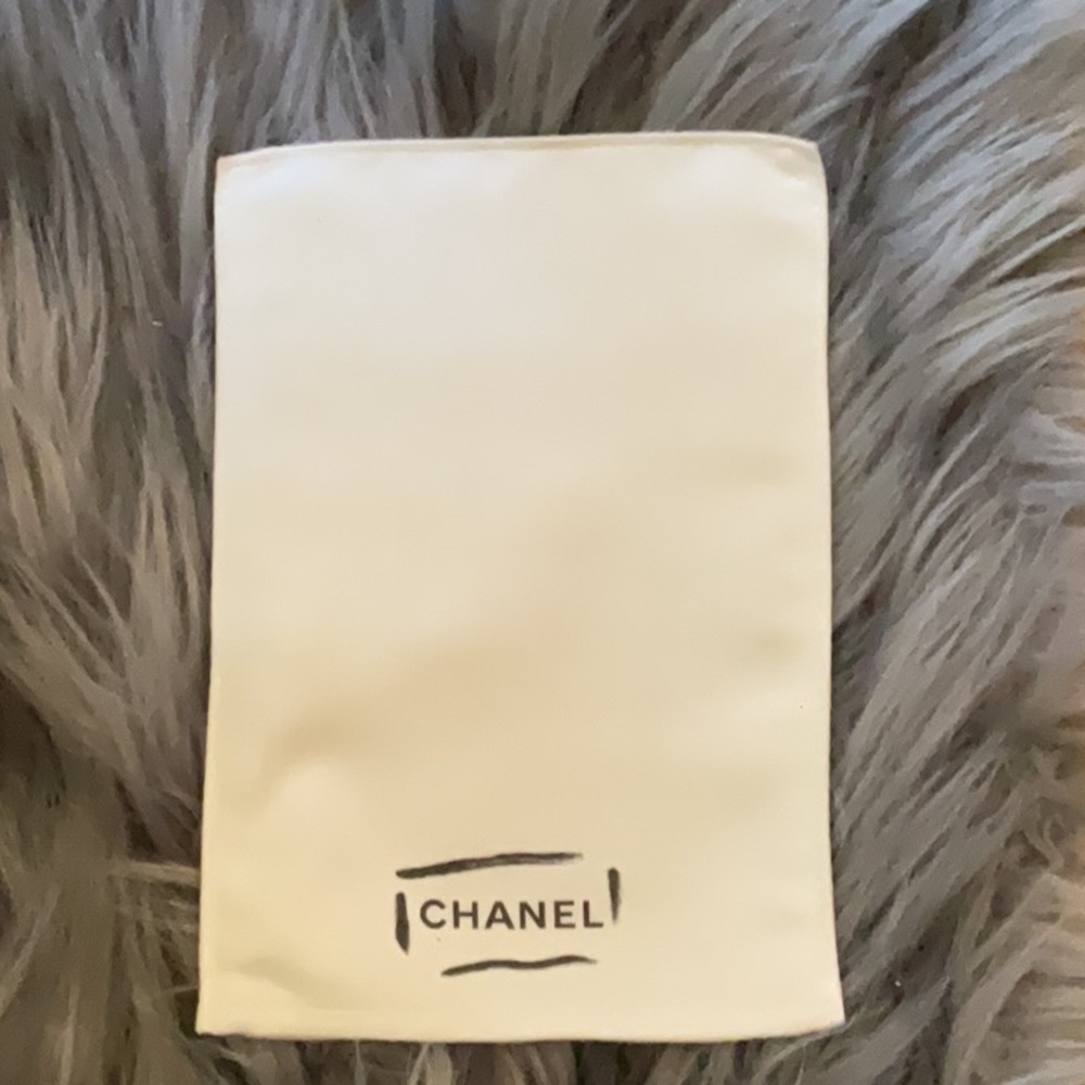 Chanel dust pouch